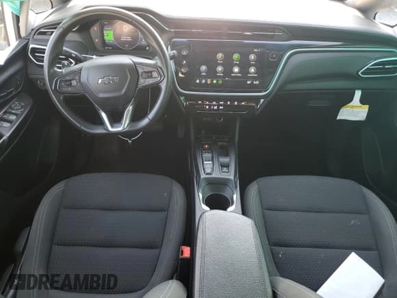 ✅ 2023 Chevrolet Bolt EV 1LT • VIN: 1G1FW6S0XP4109912 • Lot: 71206274. Wystawiony na Copart z przebiegiem 26 914 mil. Bezpłatny archiwum sprzedaży aukcyjnych z USA i szczegółowy raport historii pojazdu na DreamBid. Zdjęcie 8.