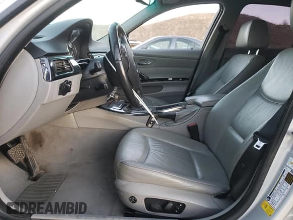 ✅ 2007 BMW 3 Series 328xi • VIN: WBAVC93537K033904 • Lot: 46840465. Listed on Copart with 149,009 mi. Free auction sales archive from the USA and detailed vehicle history report at DreamBid. Image 7.