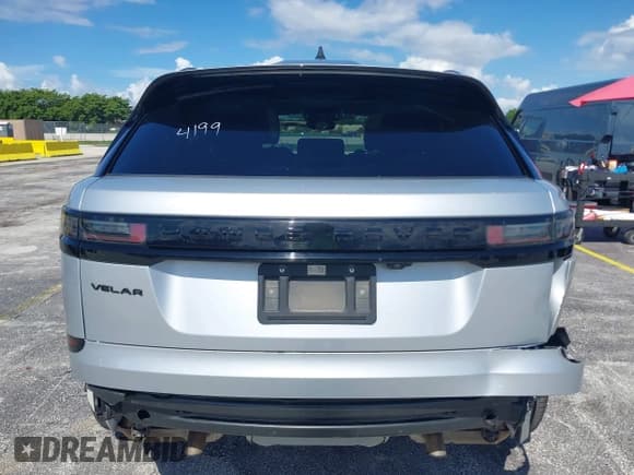 ✅ 2025 Land Rover Range Rover Velar Dynamic SE • VIN: SALYL2EX0SA397890 • Lot: 42963930. Listed on IAAI with 31,893 mi. Free auction sales archive from the USA and detailed vehicle history report at DreamBid. Image 17.