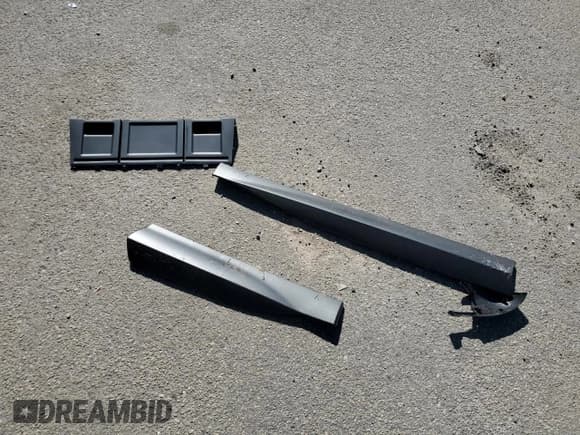 ✅ 2025 Nissan Pathfinder S • VIN: 5N1DR3AC0SC205087 • Lot: 57028965. Listed on Copart with 1,052 mi. Free auction sales archive from the USA and detailed vehicle history report at DreamBid. Image 13.