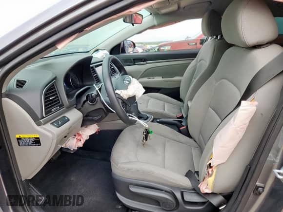 2018 Hyundai Elantra SEL с VIN 5NPD84LF3JH361826, выставлен на аукционе Copart как лот 68570155 с пробегом 85 701 миль миль и Списание • Salvage title. История ставок и продаж доступна на DreamBid. Изображение 7.