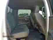 2020 Ram 1500 Rebel z VIN 1C6SRFLM5LN364977, wystawiony jako Copart lot #70115965 z przebiegiem 96 631 mil mil oraz Szkoda całkowita • Salvage title. Historia ofert i sprzedaży dostępna na DreamBid. Obrazek 10.