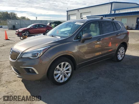 ✅ 2018 Buick Envision Premium • VIN: LRBFX3SX7JD005156 • Лот: 86518955. Опубликован ранее на Copart с пробегом 88 545 миль. Бесплатный доступ к архиву аукционных продаж из США и подробный отчёт об истории автомобиля на DreamBid. Изображение 1.