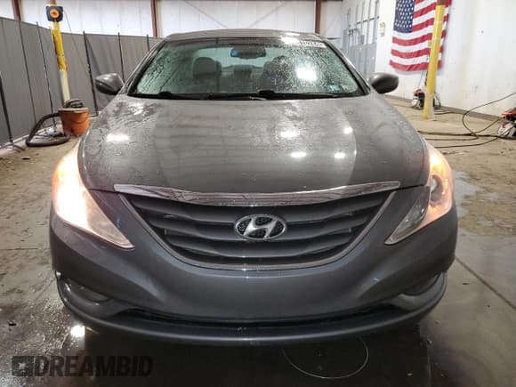 ✅ 2013 Hyundai Sonata GLS • VIN: 5NPEB4AC8DH711468 • Lot: 74816284. Listed on Copart with 229,623 mi. Free auction sales archive from the USA and detailed vehicle history report at DreamBid. Image 5.