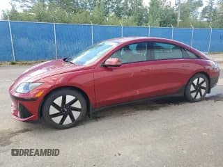✅ 2024 Hyundai Ioniq 6 SEL • VIN: KMHM34AC2RA068795 • Лот: 69556905. Опубликован ранее на Copart с пробегом 23 263 миль. Бесплатный доступ к архиву аукционных продаж из США и подробный отчёт об истории автомобиля на DreamBid. Изображение 1.