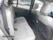 2005 Hyundai Santa Fe GLS z VIN KM8SC73E05U986867, wystawiony jako IAAI lot #42515369 z przebiegiem 102 738 mil mil oraz . Historia ofert i sprzedaży dostępna na DreamBid. Obrazek 8.