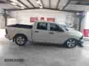 2014 Ram 1500 Tradesman z VIN 1C6RR6KG3ES480709, wystawiony jako IAAI lot #42817489 z przebiegiem 170 425 mil mil oraz . Historia ofert i sprzedaży dostępna na DreamBid. Obrazek 14.