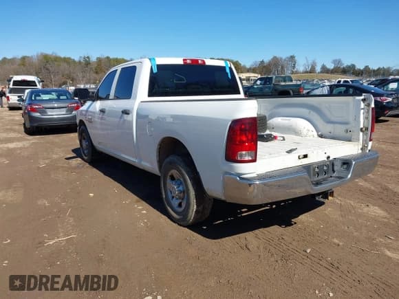 ✅ 2013 Ram 2500 Tradesman • VIN: 3C6UR4CL7DG570199 • Lot: 41598231. Listed on IAAI with 196,156 mi. Free auction sales archive from the USA and detailed vehicle history report at DreamBid. Image 3.