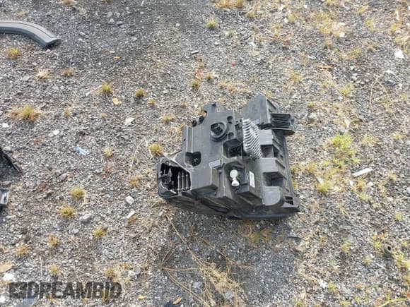 ✅ 2025 GMC Sierra 1500 AT4 • VIN: 3GTUUEEL0SG177989 • Лот: 42867377. Опубликован ранее на IAAI с пробегом 16 622 миль. Бесплатный доступ к архиву аукционных продаж из США и подробный отчёт об истории автомобиля на DreamBid. Изображение 21.