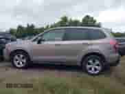 2015 Subaru Forester Limited с VIN JF2SJARC8FH817978, выставлен на аукционе IAAI как лот 43434702 с пробегом 170 265 миль миль и . История ставок и продаж доступна на DreamBid. Изображение 14.