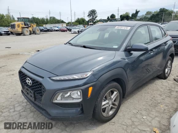 ✅ 2019 Hyundai Kona SE • VIN: KM8K1CAA5KU212611 • Лот: 69701124. Опубликован ранее на Copart с пробегом 77 480 миль. Бесплатный доступ к архиву аукционных продаж из США и подробный отчёт об истории автомобиля на DreamBid. Изображение 1.