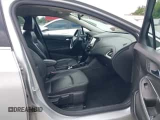 2017 Chevrolet Cruze Premier с VIN 1G1BF5SM3H7179618, выставлен на аукционе IAAI как лот 43043090 с пробегом 186 770 миль миль и . История ставок и продаж доступна на DreamBid. Изображение 5.