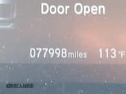 ✅ 2018 Honda Clarity Touring • VIN: JHMZC5F35JC012429 • Lot: 43386636. Wystawiony na IAAI z przebiegiem 77 998 mil. Bezpłatny archiwum sprzedaży aukcyjnych z USA i szczegółowy raport historii pojazdu na DreamBid. Zdjęcie 15.