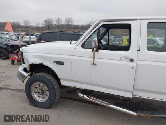 ✅ 1997 Ford F-350 • VIN: 1FTJW36G9VEC05352 • Lot: 43725291. Listed on IAAI with 135,612 mi. Free auction sales archive from the USA and detailed vehicle history report at DreamBid. Image 13.