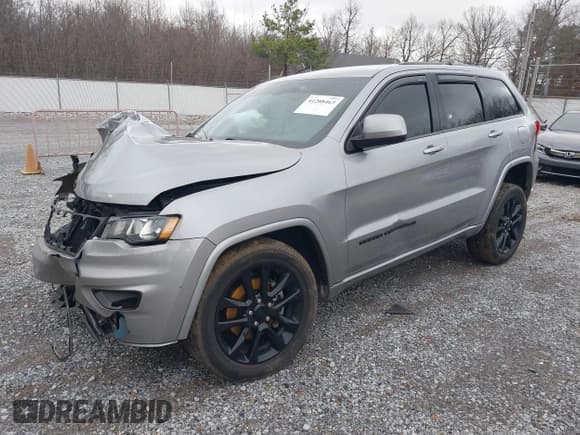 ✅ 2020 Jeep Grand Cherokee Altitude • VIN: 1C4RJFAG0LC170722 • Lot: 41208463. Listed on IAAI with 46,029 mi. Free auction sales archive from the USA and detailed vehicle history report at DreamBid. Image 2.