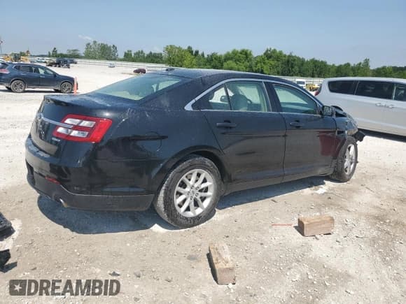 ✅ 2013 Ford Taurus SE • VIN: 1FAHP2D83DG210430 • Лот: 63226545. Опубликован ранее на Copart с пробегом 206 272 миль. Бесплатный доступ к архиву аукционных продаж из США и подробный отчёт об истории автомобиля на DreamBid. Изображение 3.