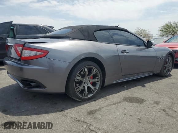 ✅ 2012 Maserati GranTurismo Sport • VIN: ZAM45MMA0C0064021 • Лот: 65369555. Опубликован ранее на Copart с пробегом 46 929 миль. Бесплатный доступ к архиву аукционных продаж из США и подробный отчёт об истории автомобиля на DreamBid. Изображение 3.