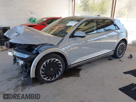 ✅ 2024 Hyundai Ioniq 5 Limited • VIN: KM8KRDDF8RU252813 • Lot: 42051294. Listed on IAAI with 18,258 mi. Free auction sales archive from the USA and detailed vehicle history report at DreamBid. Image 17.