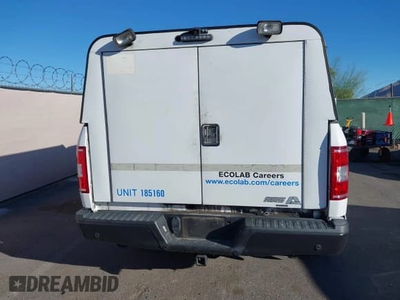 ✅ 2018 Ford F-150 XL • VIN: 1FTEX1CB1JKF29757 • Лот: 43432945. Опубликован ранее на IAAI с пробегом 67 318 миль. Бесплатный доступ к архиву аукционных продаж из США и подробный отчёт об истории автомобиля на DreamBid. Изображение 17.