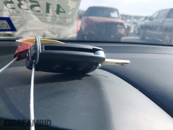 ✅ 2022 Hyundai Venue Limited • VIN: KMHRC8A39NU166115 • Lot: 41535784. Listed on IAAI with 64,442 mi. Free auction sales archive from the USA and detailed vehicle history report at DreamBid. Image 11.