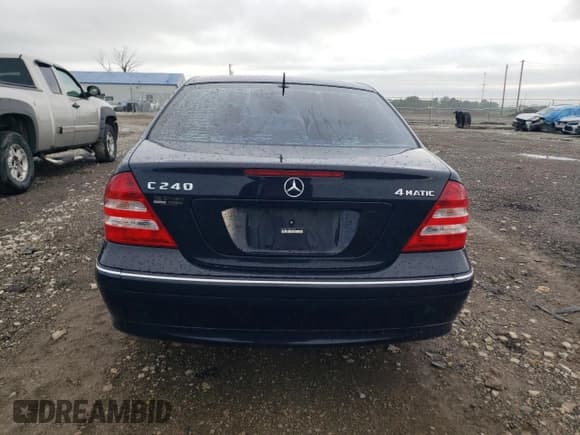 ✅ 2005 Mercedes-Benz C 240 • VIN: WDBRF81J25F662208 • Лот: 66460995. Опубликован ранее на Copart с пробегом 163 658 миль. Бесплатный доступ к архиву аукционных продаж из США и подробный отчёт об истории автомобиля на DreamBid. Изображение 6.