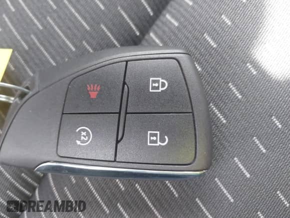 2025 Chevrolet Equinox FWD LT с VIN 3GNAXHEG1SL126238, выставлен на аукционе IAAI как лот 42084704 с пробегом 1 035 миль миль и . История ставок и продаж доступна на DreamBid. Изображение 11.