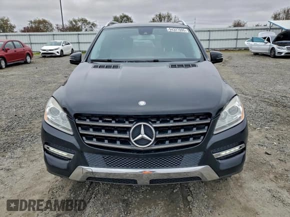 ✅ 2014 Mercedes-Benz M 350 • VIN: 4JGDA5JB3EA424684 • Lot: 94327095. Listed on Copart with 203,639 mi. Free auction sales archive from the USA and detailed vehicle history report at DreamBid. Image 5.