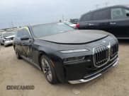 ✅ 2024 BMW i7 eDrive50 • VIN: WBY43EJ05RCR08328 • Лот: 82424305. Опубликован ранее на Copart с пробегом Не указан. Бесплатный доступ к архиву аукционных продаж из США и подробный отчёт об истории автомобиля на DreamBid. Изображение 4.