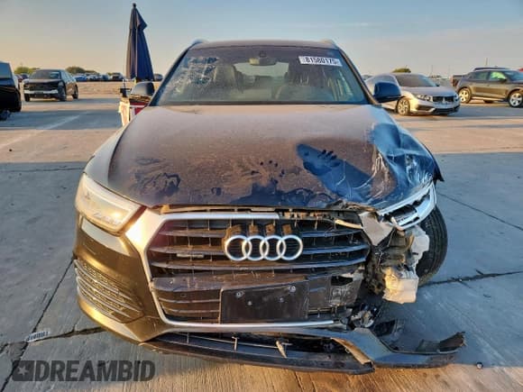 ✅ 2017 Audi Q3 Prestige • VIN: WA1GCCFS1HR015107 • Lot: 81580175. Listed on Copart with 152,362 mi. Free auction sales archive from the USA and detailed vehicle history report at DreamBid. Image 5.