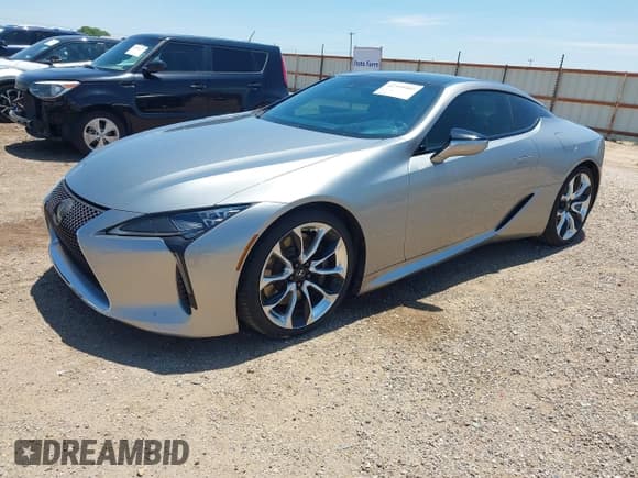 ✅ 2018 Lexus LC 500h • VIN: JTHHP5AYXJA004924 • Lot: 42359405. Listed on IAAI with 46,101 mi. Free auction sales archive from the USA and detailed vehicle history report at DreamBid. Image 2.