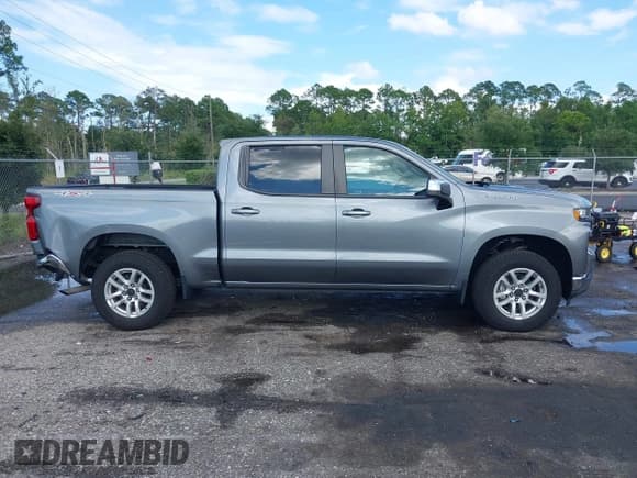 ✅ 2020 Chevrolet Silverado 1500 LT • VIN: 3GCUYDED9LG423950 • Lot: 43032146. Listed on IAAI with 66,587 mi. Free auction sales archive from the USA and detailed vehicle history report at DreamBid. Image 13.