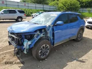 2025 Chevrolet Equinox AWD ACTIV с VIN 3GNAXSEG3SL125024, выставлен на аукционе Copart как лот 63097475 с пробегом 3 433 миль миль и Списание • Salvage title. История ставок и продаж доступна на DreamBid. Изображение 1.