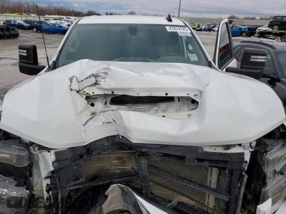 2021 Chevrolet Silverado 2500HD LT z VIN 1GC1YNE77MF225762, wystawiony jako Copart lot #47874725 z przebiegiem Nie podano mil oraz Czysty tytuł • Clean title. Historia ofert i sprzedaży dostępna na DreamBid. Obrazek 11.