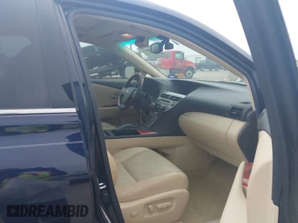 ✅ 2010 Lexus RX 350 • VIN: JTJZK1BA5A2406114 • Лот: 42280116. Опубликован ранее на IAAI с пробегом 163 076 миль. Бесплатный доступ к архиву аукционных продаж из США и подробный отчёт об истории автомобиля на DreamBid. Изображение 5.