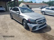 ✅ 2021 Mercedes-Benz C 300 • VIN: W1KWF8EB8MR648727 • Lot: 42794450. Wystawiony na IAAI z przebiegiem 48 928 mil. Bezpłatny archiwum sprzedaży aukcyjnych z USA i szczegółowy raport historii pojazdu na DreamBid. Zdjęcie 1.