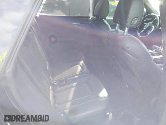 ✅ 2019 Audi Q8 Prestige • VIN: WA1CVAF16KD023972 • Lot: 41774864. Listed on IAAI with 85,314 mi. Free auction sales archive from the USA and detailed vehicle history report at DreamBid. Image 8.