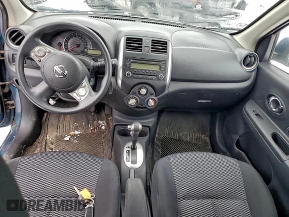 ✅ 2017 Nissan Micra S • VIN: 3N1CK3CP5HL239918 • Лот: 93604655. Опубликован ранее на Copart с пробегом Не указан. Бесплатный доступ к архиву аукционных продаж из США и подробный отчёт об истории автомобиля на DreamBid. Изображение 8.
