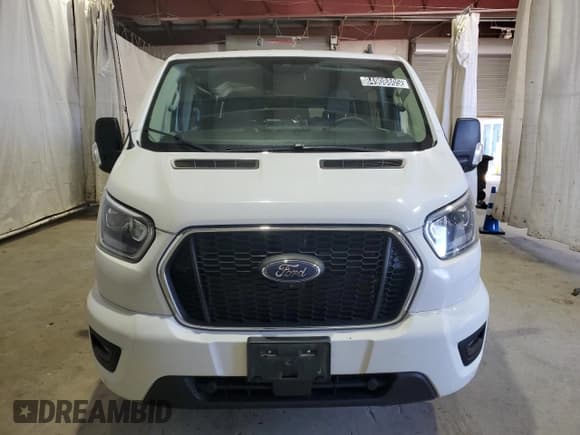 ✅ 2023 Ford Transit Passenger XLT • VIN: 1FBAX2YG8PKA93575 • Лот: 84908805. Опубликован ранее на Copart с пробегом 54 995 миль. Бесплатный доступ к архиву аукционных продаж из США и подробный отчёт об истории автомобиля на DreamBid. Изображение 5.