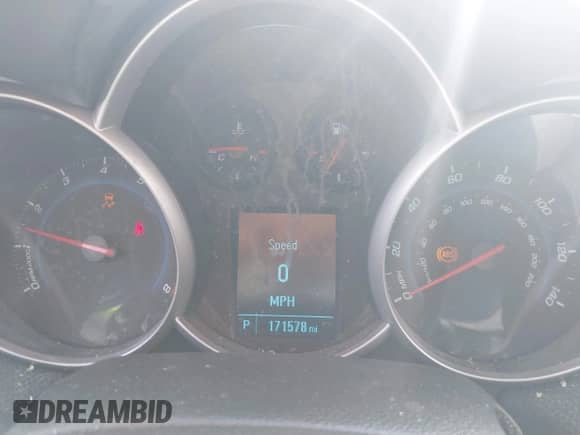 2012 Chevrolet Cruze 1FL z VIN 1G1PE5SC3C7314833, wystawiony jako IAAI lot #43120913 z przebiegiem 171 578 mil mil oraz . Historia ofert i sprzedaży dostępna na DreamBid. Obrazek 7.