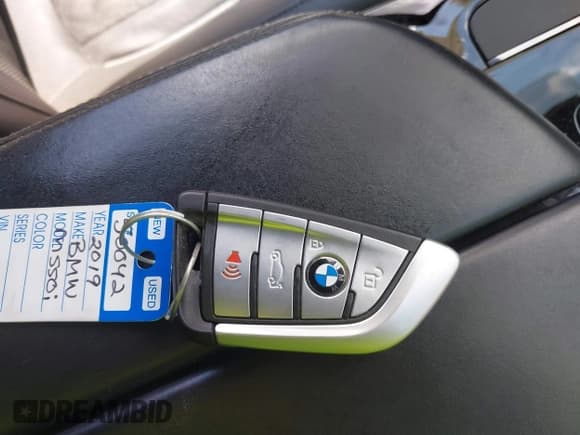 ✅ 2019 BMW 5 Series M550i xDrive • VIN: WBAJB9C51KB464591 • Lot: 43045973. Listed on IAAI with 65,749 mi. Free auction sales archive from the USA and detailed vehicle history report at DreamBid. Image 11.