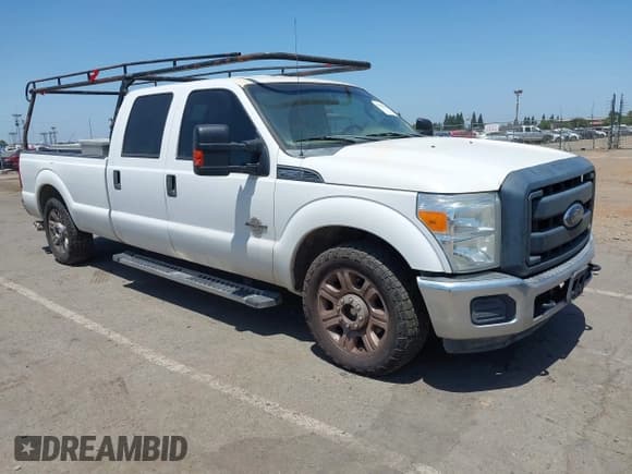 ✅ 2016 Ford F-250 XL • VIN: 1FT7W2AT3GEC44255 • Lot: 42484962. Wystawiony na IAAI z przebiegiem 208 366 mil. Bezpłatny archiwum sprzedaży aukcyjnych z USA i szczegółowy raport historii pojazdu na DreamBid. Zdjęcie 1.