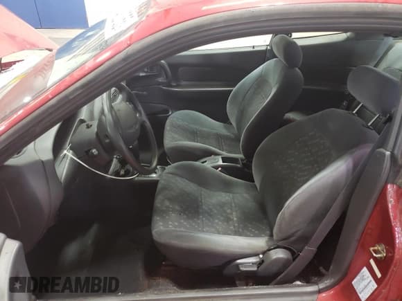 ✅ 2003 Ford ZX2 ZX2 Standard • VIN: 3FAFP11313R101840 • Lot: 49774835. Wystawiony na Copart z przebiegiem 57 241 mil. Bezpłatny archiwum sprzedaży aukcyjnych z USA i szczegółowy raport historii pojazdu na DreamBid. Zdjęcie 7.