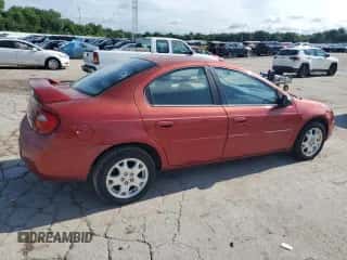 2004 Dodge Neon SXT z VIN 1B3ES56C54D595071, wystawiony jako Copart lot #58574275 z przebiegiem 138 872 mil mil oraz Czysty tytuł • Clean title. Historia ofert i sprzedaży dostępna na DreamBid. Obrazek 3.