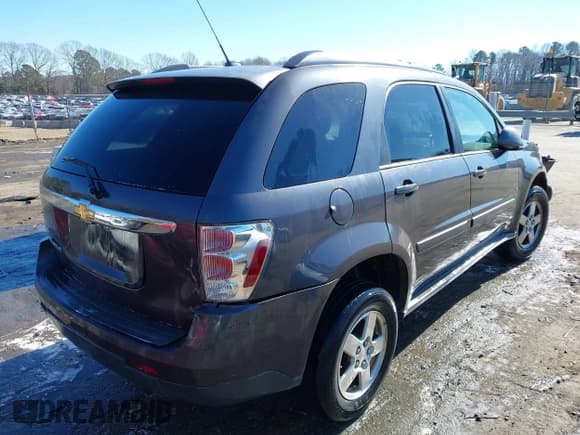 ✅ 2008 Chevrolet Equinox LT • VIN: 2CNDL33F886076526 • Лот: 41353307. Опубликован ранее на IAAI с пробегом 240 820 миль. Бесплатный доступ к архиву аукционных продаж из США и подробный отчёт об истории автомобиля на DreamBid. Изображение 4.