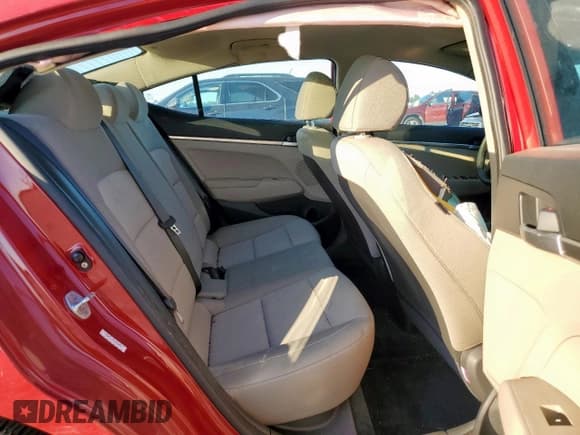 ✅ 2019 Hyundai Elantra SE • VIN: KMHD74LF7KU840952 • Лот: 90800725. Опубликован ранее на Copart с пробегом 43 435 миль. Бесплатный доступ к архиву аукционных продаж из США и подробный отчёт об истории автомобиля на DreamBid. Изображение 10.