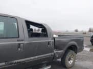 ✅ 2004 Ford F-250 XL • VIN: 1FTNW21L24EA27704 • Lot: 41150150. Wystawiony na IAAI z przebiegiem 155 321 mil. Bezpłatny archiwum sprzedaży aukcyjnych z USA i szczegółowy raport historii pojazdu na DreamBid. Zdjęcie 6.