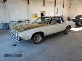 ✅ 1979 Oldsmobile Cutlass • VIN: 3K47R9M576128 • Lot: 85125865. Wystawiony na Copart z przebiegiem 60 913 mil. Bezpłatny archiwum sprzedaży aukcyjnych z USA i szczegółowy raport historii pojazdu na DreamBid. Zdjęcie 1.