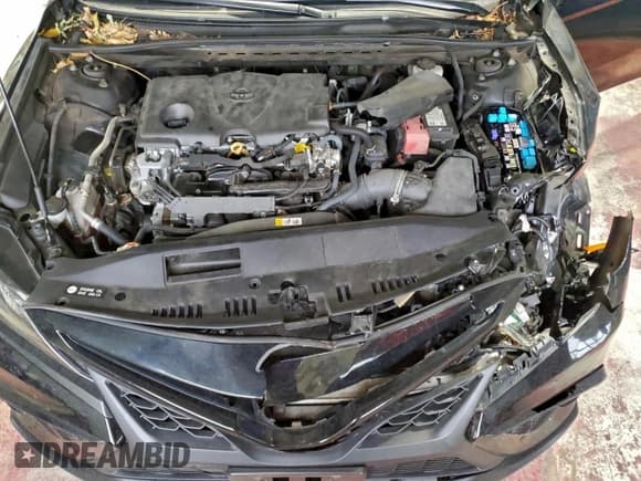 ✅ 2022 Toyota Camry SE • VIN: 4T1G11AK6NU620770 • Lot: 93897335. Wystawiony na Copart z przebiegiem 64 709 mil. Bezpłatny archiwum sprzedaży aukcyjnych z USA i szczegółowy raport historii pojazdu na DreamBid. Zdjęcie 12.