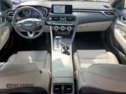 ✅ 2022 Genesis G70 2.0T • VIN: KMTG34TA8NU103900 • Лот: 71026305. Опубликован ранее на Copart с пробегом 46 114 миль. Бесплатный доступ к архиву аукционных продаж из США и подробный отчёт об истории автомобиля на DreamBid. Изображение 8.