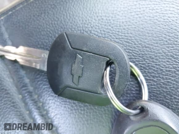 ✅ 2013 Chevrolet Captiva Sport LTZ • VIN: 3GNAL4EK5DS642748 • Lot: 41891097. Wystawiony na IAAI z przebiegiem 162 934 mil. Bezpłatny archiwum sprzedaży aukcyjnych z USA i szczegółowy raport historii pojazdu na DreamBid. Zdjęcie 11.